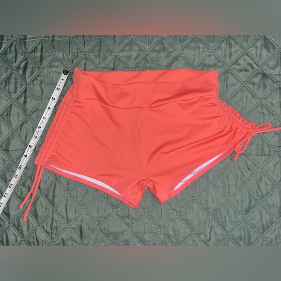 Like New VENUS 2-Piece Bikini in Papaya, Size 8 - Picture 13 of 16